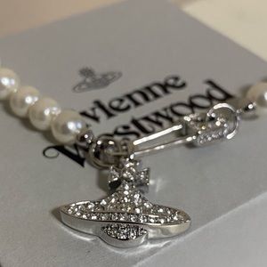 Vivienne Westwood Silver Pearl Pin Necklace